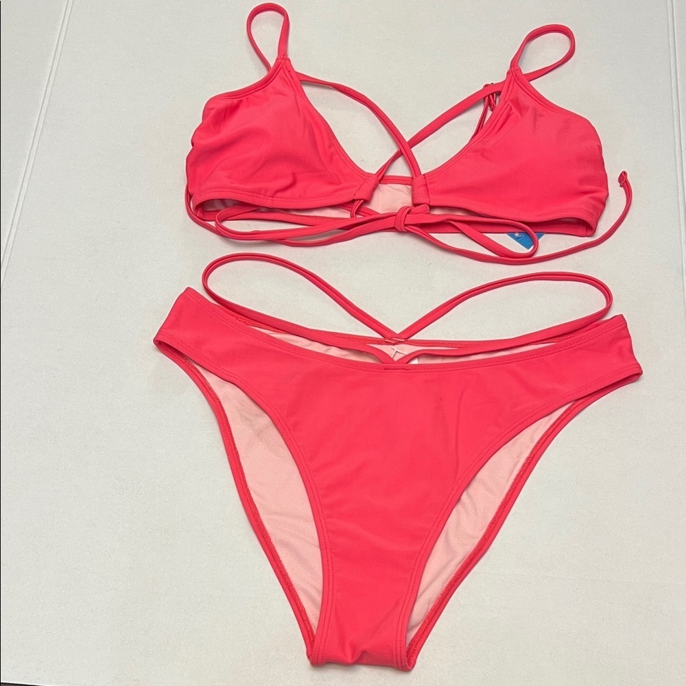 CUPSHE PINK BIKINI WOMEN’S SWIMSUIT TOPS MEDIUM BOTTOMS LARGE
